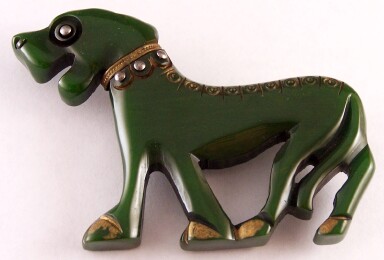 BP220 green bakelite Chinese lion pin
